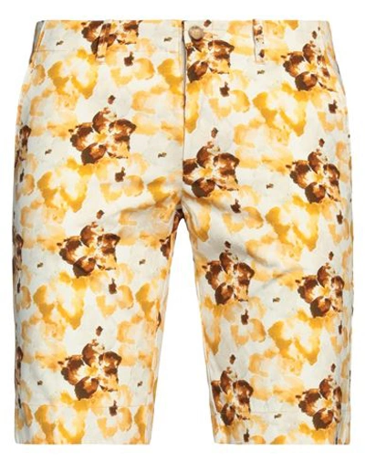 Shop At.p.co At. P.co Man Shorts & Bermuda Shorts Yellow Size 40 Cotton