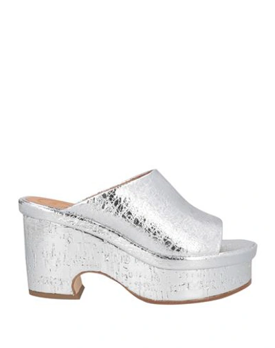 Shop Chloé Woman Sandals Silver Size 7 Soft Leather