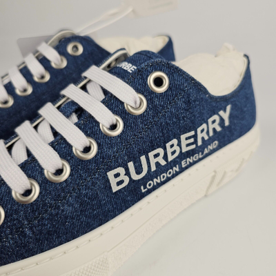 Pre-owned Burberry Women's Jack Denim Blue Sneakers