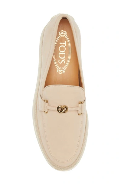 Shop Tod's Chain Loafer In Naturale