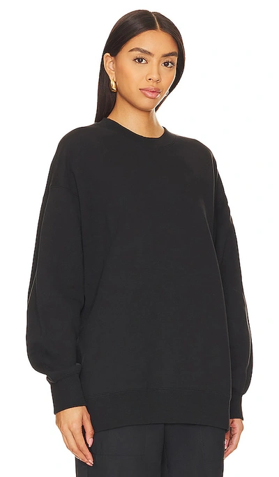 Shop Jordan Flight Fleece Crewneck Sweatshirt In Black