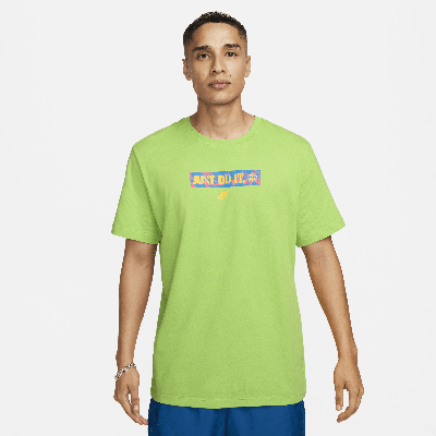 Shop Nike Men's  Sportswear T-shirt In Green