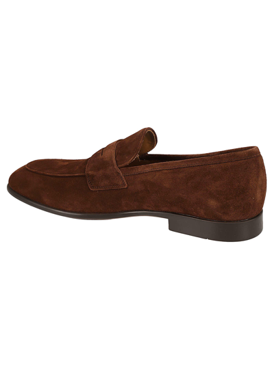 Shop Ferragamo Classic Loafers In Cocoa Brown