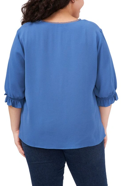 Cece Ruffle Sleeve Blouse In Brisk Blue