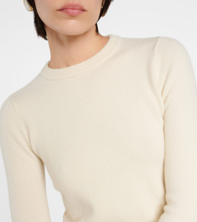 Shop Extreme Cashmere Kid Cropped Cashmere-blend Sweater In White