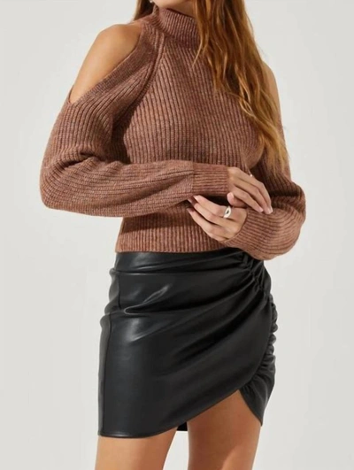 Astr Tori Cold Shoulder Sweater In Rust Multi In Multi