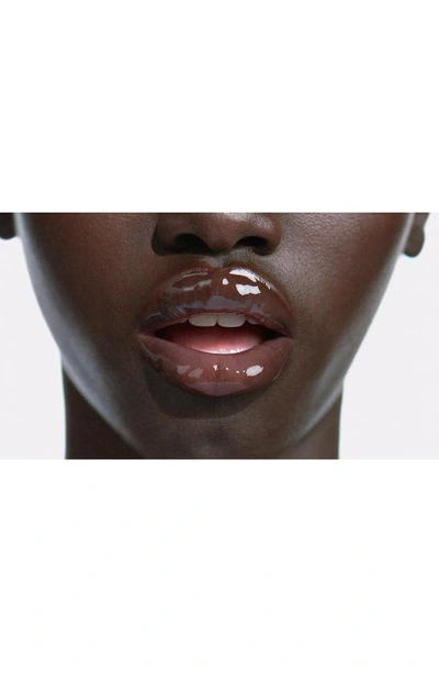 Gucci Hydrating Plumping Lip Gloss 118 0.21 oz In 118 Suzanne Brown