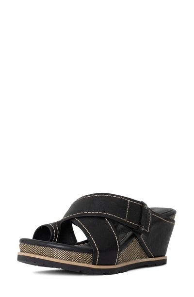 Donald Pliner Platform Wedge Sandal In Black