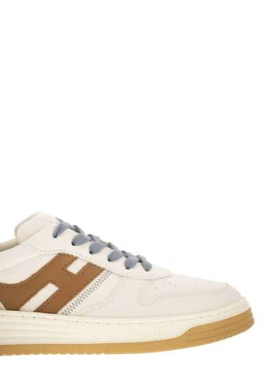 Shop Hogan Sneakers H630