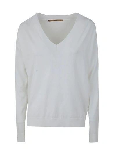 Nuur V-neck Pullover In White