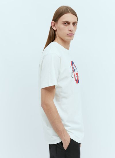 Shop Gucci Men Logo Print T-shirt In White