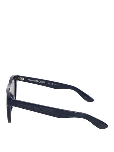 Shop Alexander Mcqueen Am0421s Sunglasses In Blue