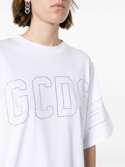 Shop Gcds Logo T-shirt In Cream