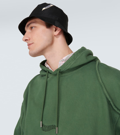 Jacquemus Le Bob Ovalie Bucket Hat In Black