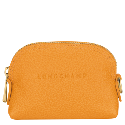 Shop Longchamp Porte-monnaie Le Foulonné In Apricot