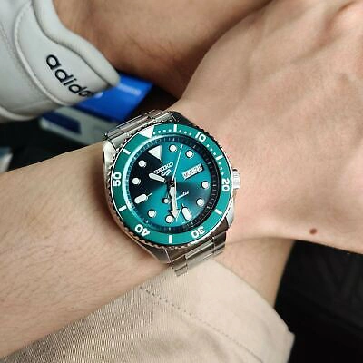 Pre-owned Seiko 5 Sports Srpd61k1 Green Analog Automatic Stainless Steel Date Men's Watch