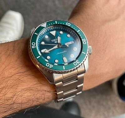 Pre-owned Seiko 5 Sports Srpd61k1 Green Analog Automatic Stainless Steel Date Men's Watch