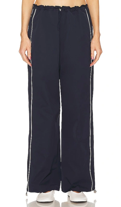 Grlfrnd Cinched Waist Wide Leg Pant In Navy