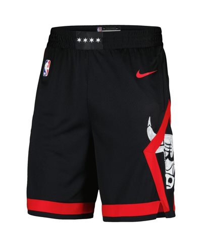 Shop Nike Men's  Black Chicago Bulls 2023/24 City Edition Swingman Shorts