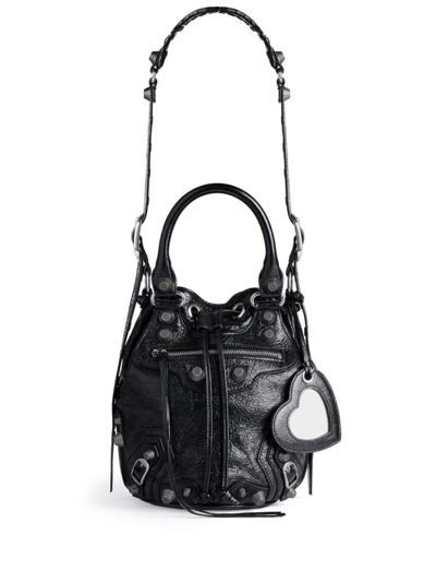Shop Balenciaga Black Le Cagole Leather Bucket Bag