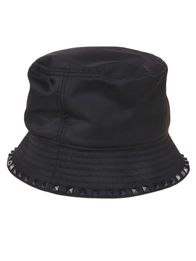 Shop Valentino Bucket Hat Rockstud In Navy