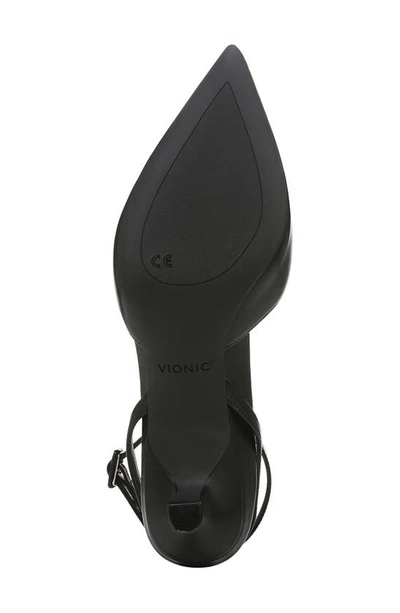 Vionic Jacynda Pointed Toe Pump In Black
