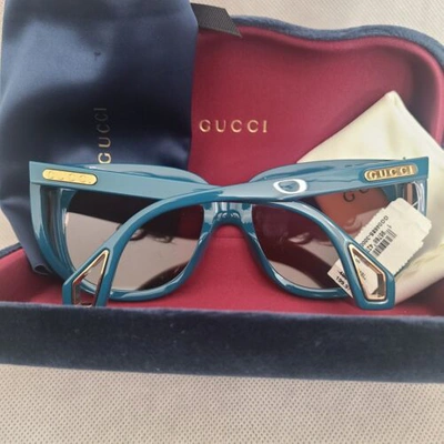 Pre-owned Gucci Gg0468s 57mm Square Sunglasses In Shiny Solid Teal In Brown