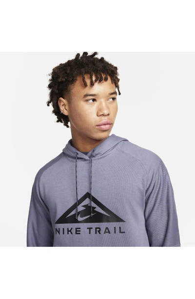 Shop Nike Dri-fit Trail Running Hoodie In Light Carbon/ Black