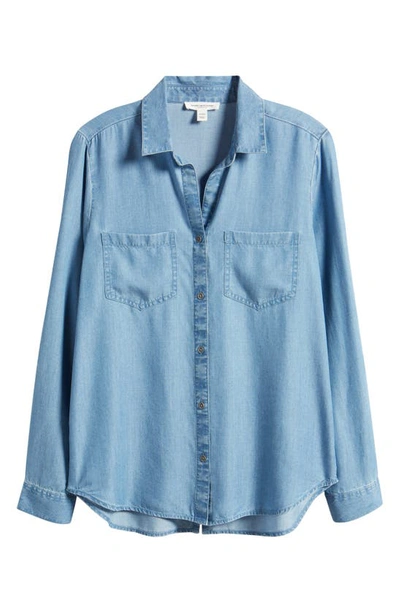 Shop Beachlunchlounge Arlita Chambray Button-up Shirt In Medium Blue