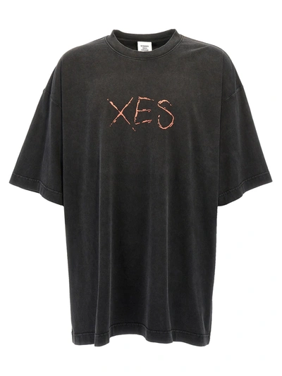 Shop Vetements Xes T-shirt In Black