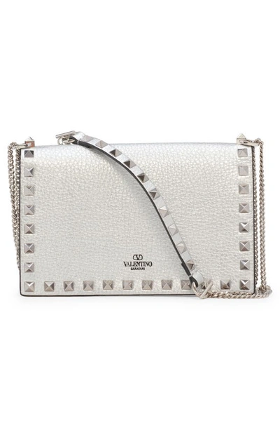 Valentino Rockstud Metallic Leather Wallet On Chain In S13 Silver