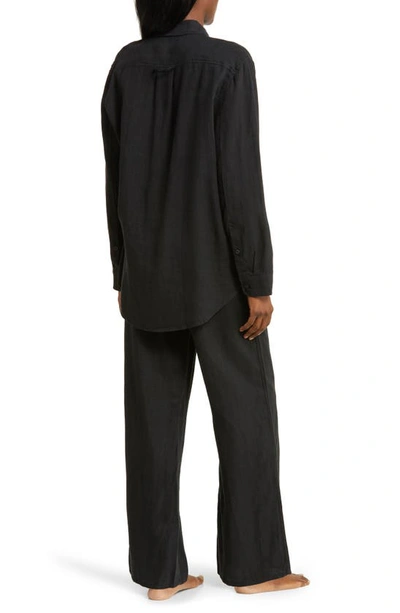 Shop Desmond & Dempsey Long Sleeve Linen Pajamas In Black