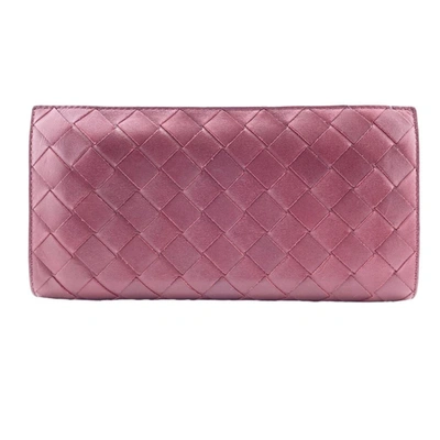 Shop Bottega Veneta -- Red Leather Wallet  ()
