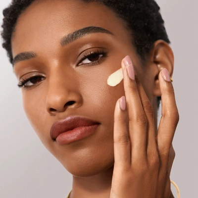 Bobbi Brown Vitamin Enriched Smoothing Serum With Niacinamide In Transparent