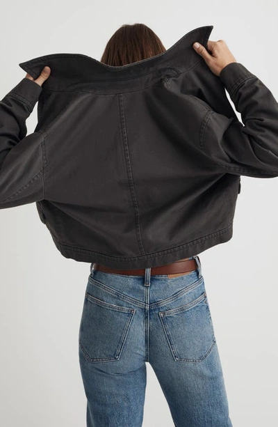 Shop Madewell Crop (re)generative Chino Utilitarian Jacket In Dark Pavement