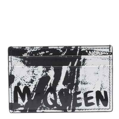 Shop Alexander Mcqueen Logo Printed Cardholder In Nero E Bianco