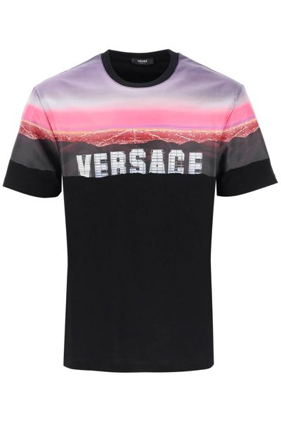 Shop Versace Hills T-shirt Men In Black