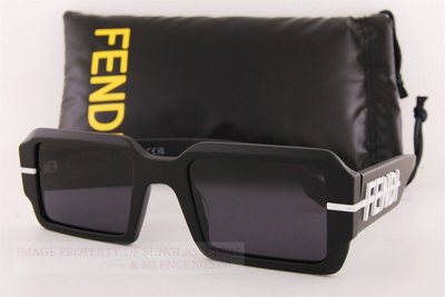 Pre-owned Fendi Brand  Sunglasses Fe 40073u 02a Black-white/dark Gray For Men Women