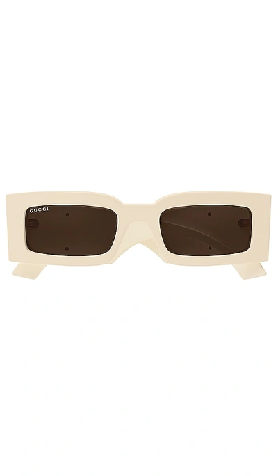 Shop Gucci Acetate Rectangular In Shiny Solid Ivory