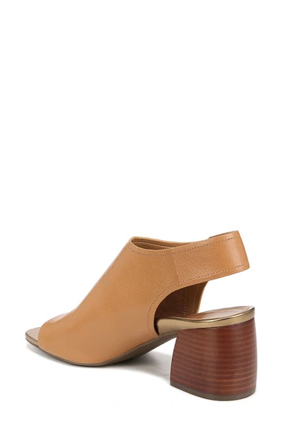 Vionic Valencia Sandal In Camel