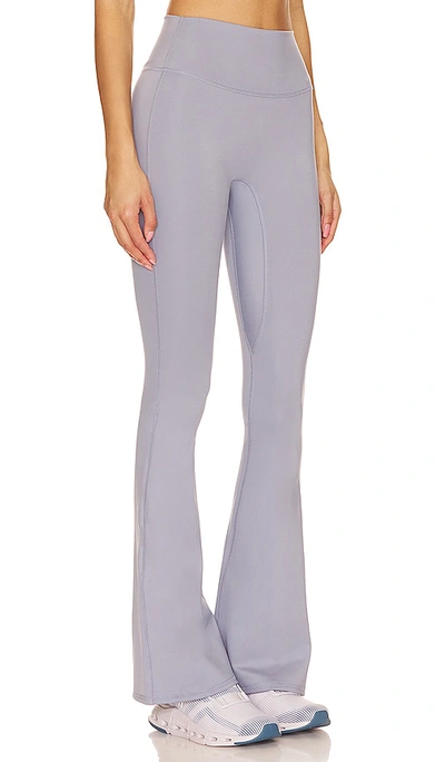 Shop Wellbeing + Beingwell Flowwell Callista Pant In Windy Grey