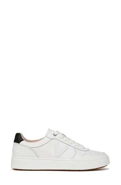 Vionic Kimmie Court Sneaker In White
