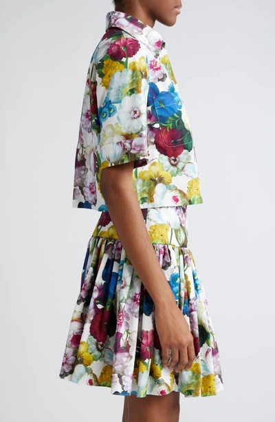 Shop Dolce & Gabbana Floral Short Sleeve Crop Button-up Shirt In Ha4yffiore Notturno F.bco