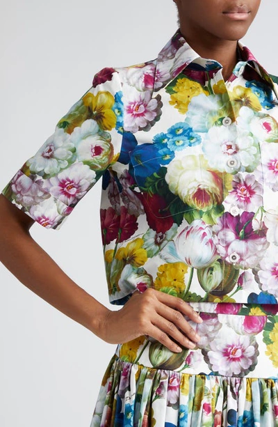 Shop Dolce & Gabbana Floral Short Sleeve Crop Button-up Shirt In Ha4yffiore Notturno F.bco