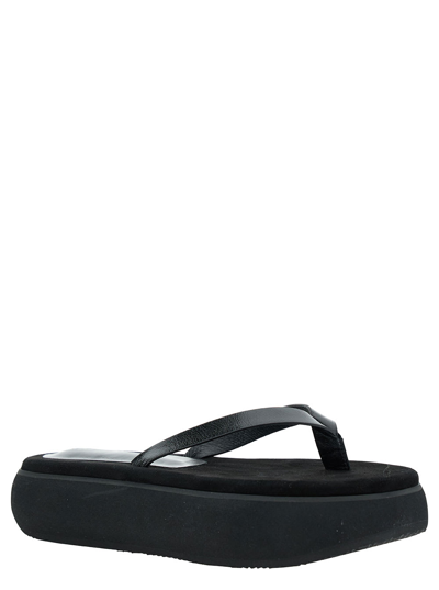Shop Osoi Boat Black Flip Flops With Chunky Sole In Leather Woman