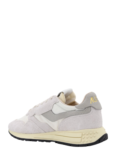 Shop Autry Reelwind Low Wom Sneakers In White