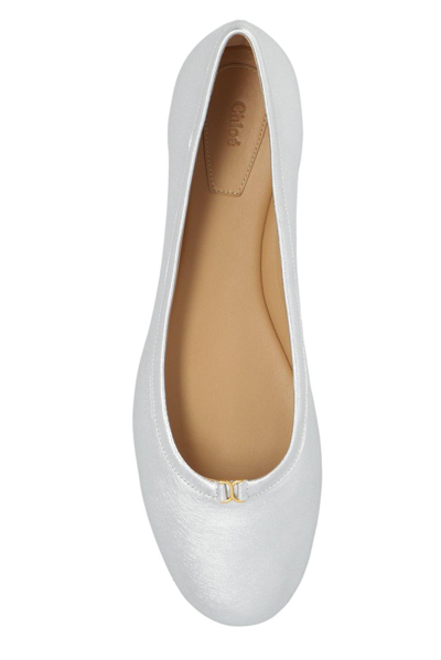 Shop Chloé Marcie Round-toe Ballet Flats In Silver