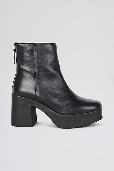 Shop Intentionally Blank Drue 3.0 Platform Boot In Black, Women's At Urban Outfitters
