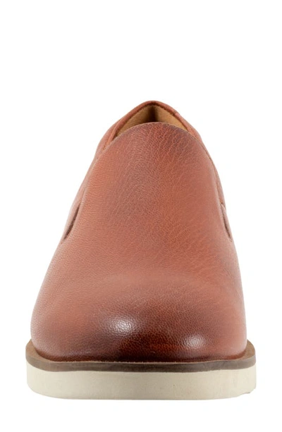 Softwalk Whistle Ii Slip-on Loafer In Rust