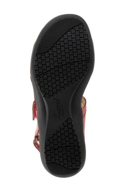 Trotters Romi Stitch Slingback Sandal In Fuchsia